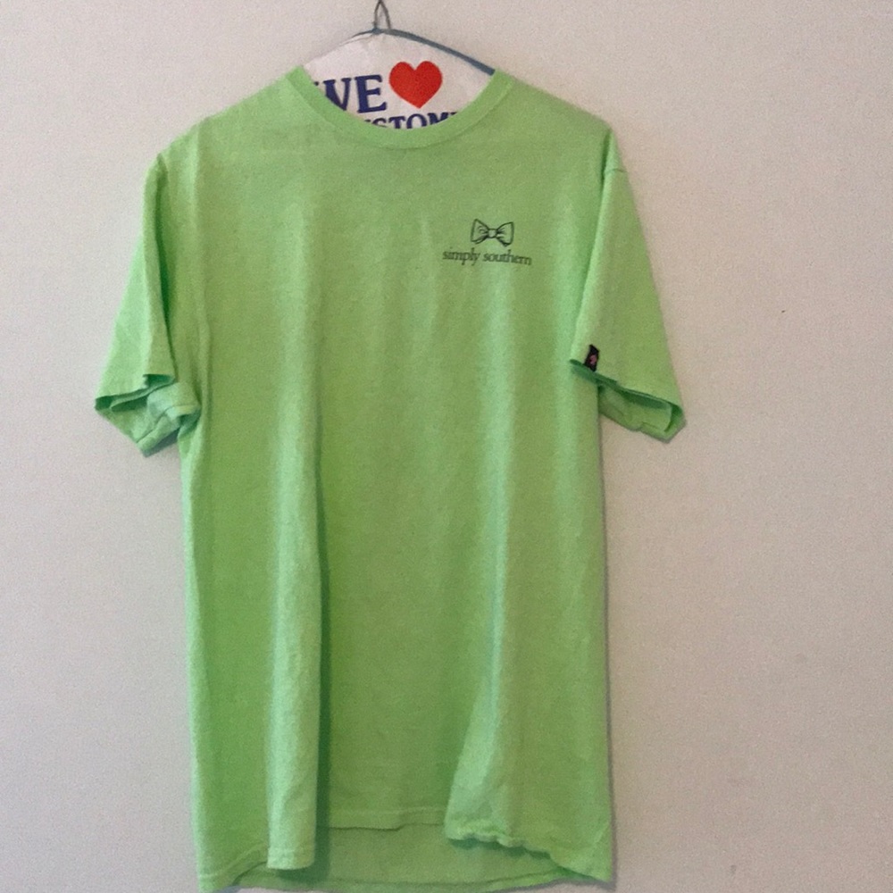 green simply southern giraffe shirt